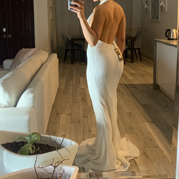 Gown - Picture 2 of 3